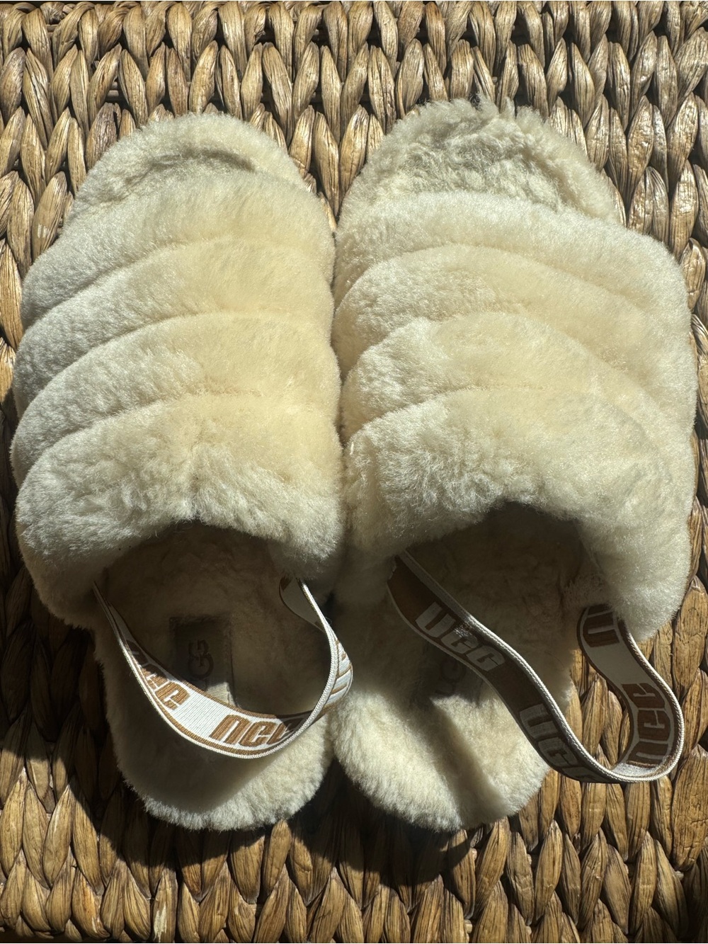 UGG kids Plush Sheepskin Slide Sandals in Cream